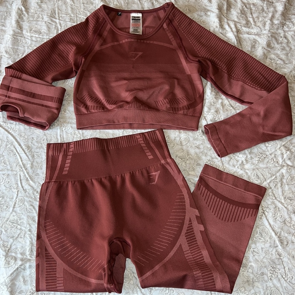 Gymshark set bundle pink geo mauve long sleeve crop and high waist capri Small - Picture 2 of 8